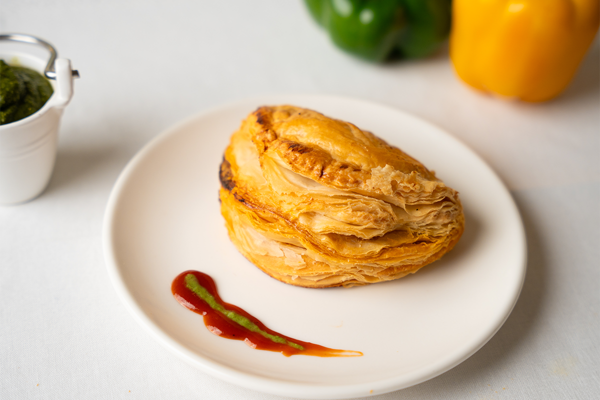 Chicken Keema Puff 🔴