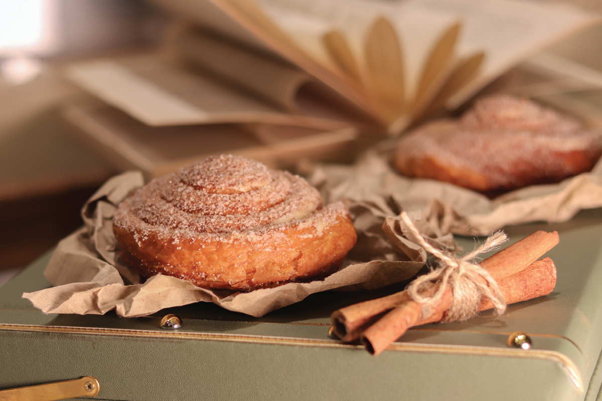 Cinnamon Roll π’
