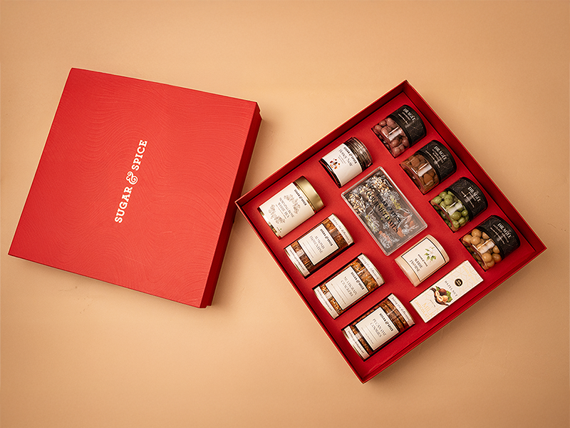 Ruby Rose Indulgence Hamper 🟡