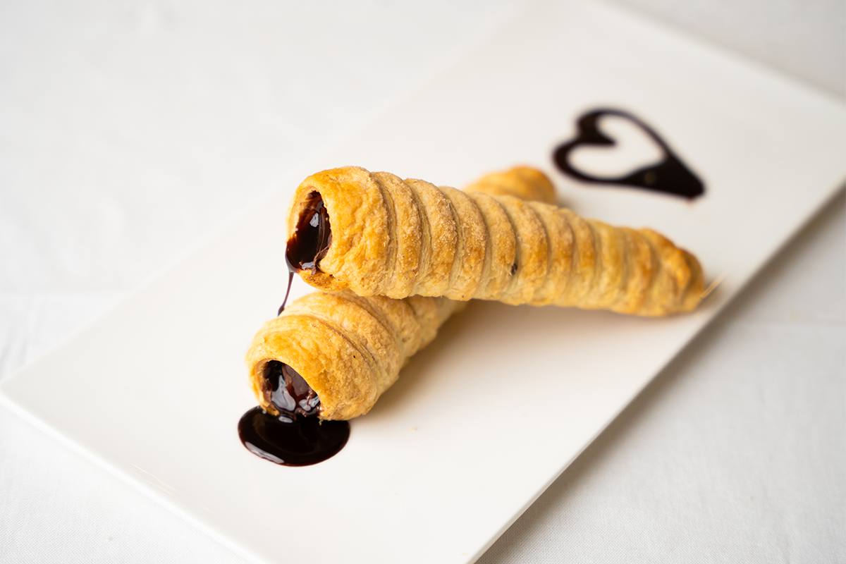 Chocolate Cream Roll 🟢