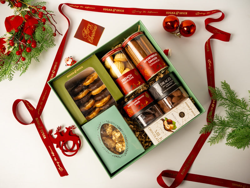 Sage Holiday Delight Hamper 🟡