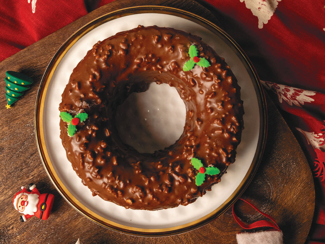 Mistletoe Fruit n Nut Cake 🟡