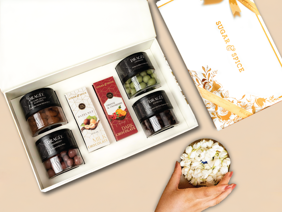 Magnolia Chocolate Bliss Hamper Box 🟡