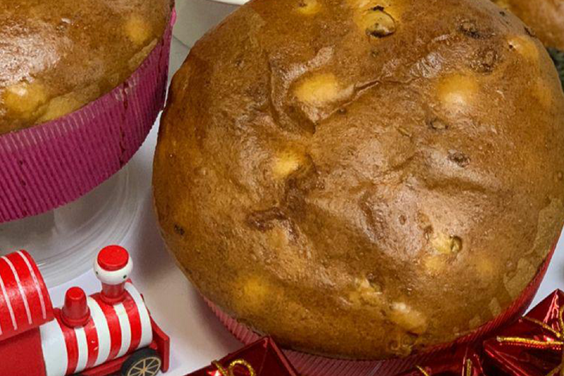 Panettone Bread