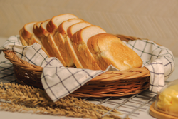 White Bread Half 🟢